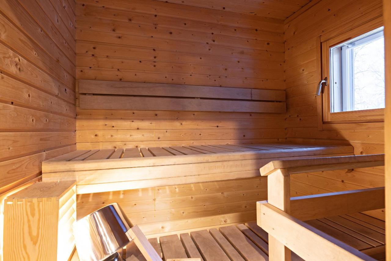 Arctic River Resort Ivalo Ngoại thất bức ảnh