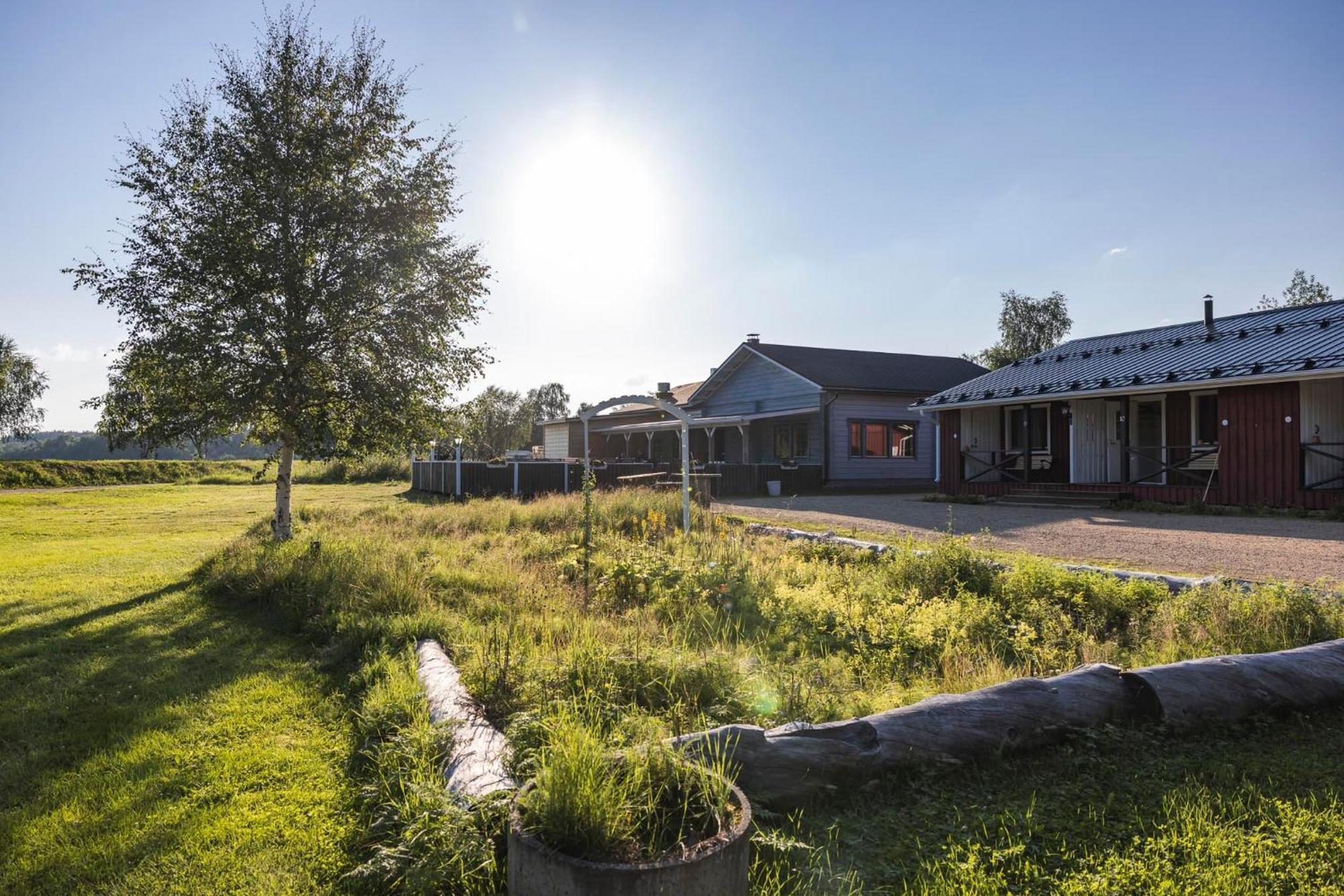 Arctic River Resort Ivalo Ngoại thất bức ảnh