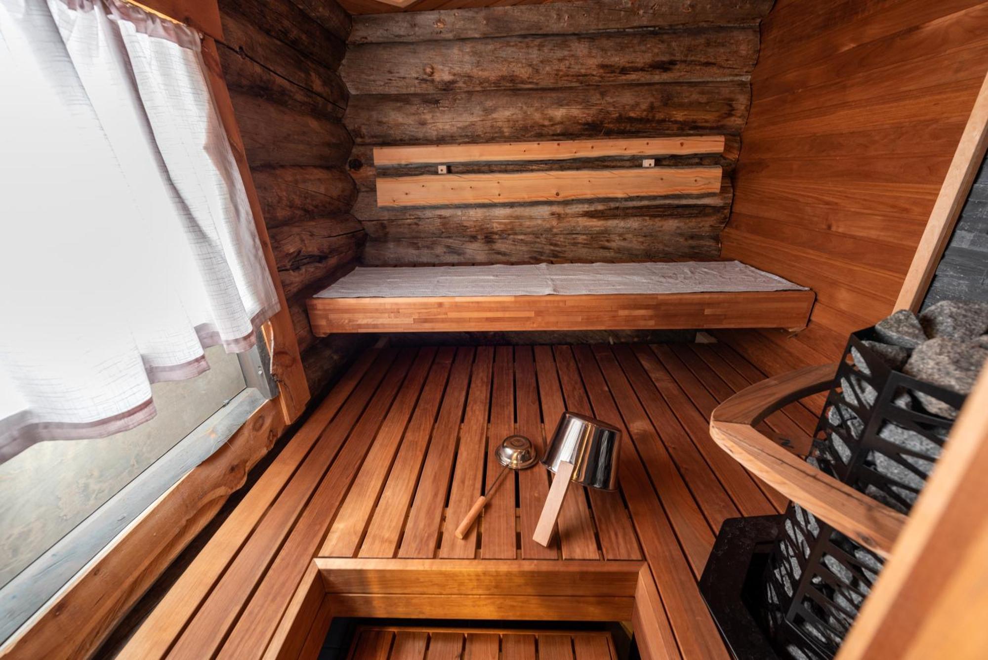 Arctic River Resort Ivalo Ngoại thất bức ảnh